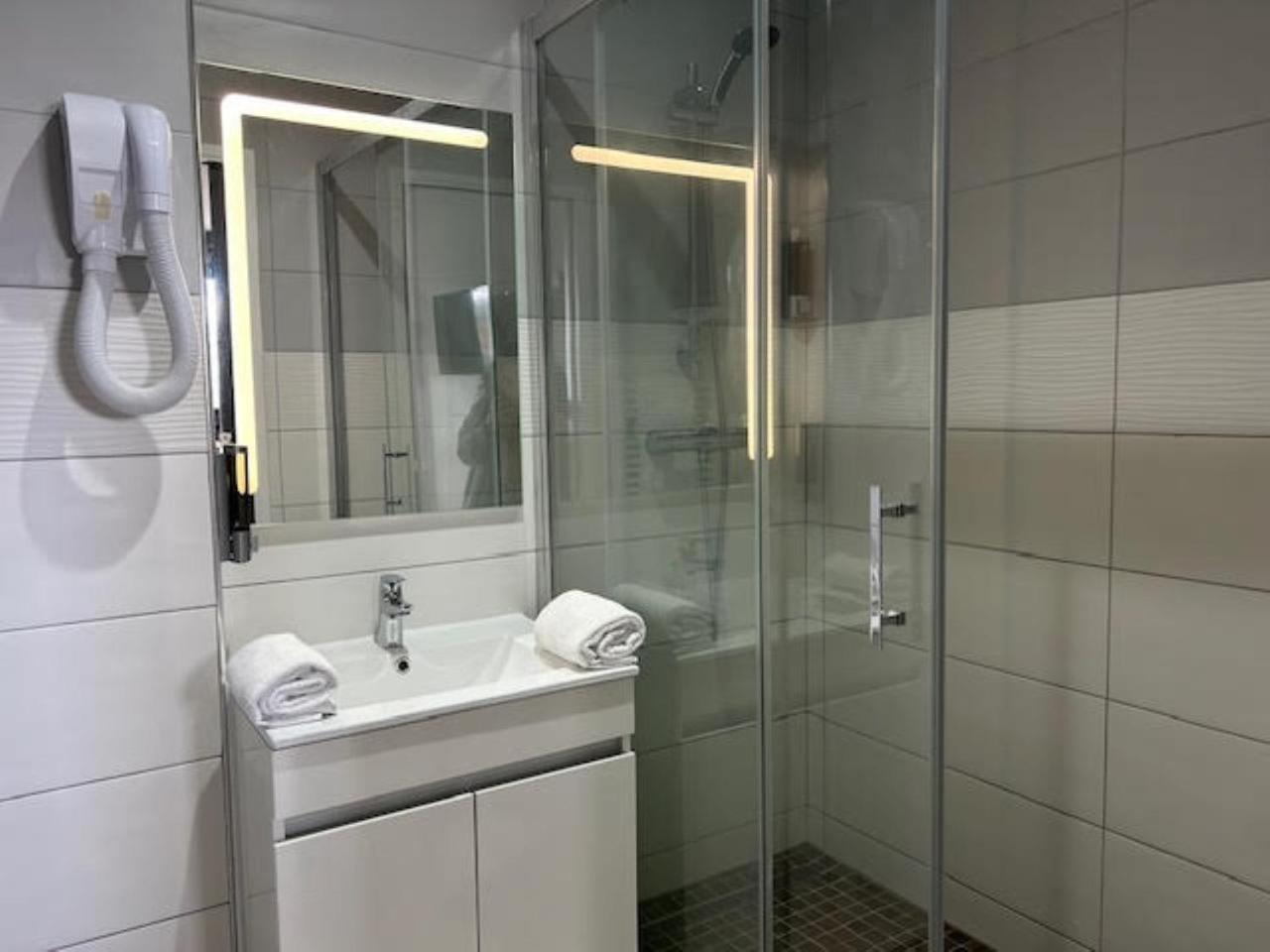 Val Hotel Montbeliard Sud Valentigney Екстер'єр фото